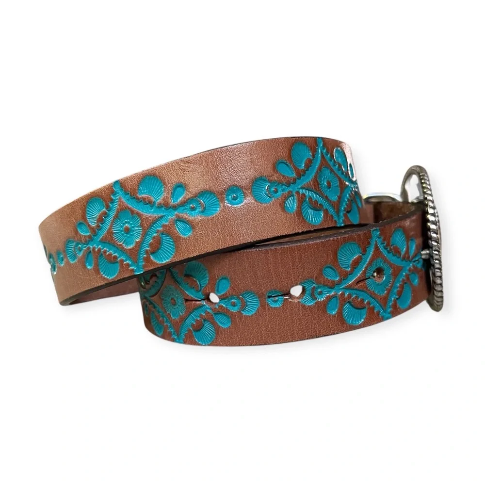 Justin® Girls The Hope Brown Belt With Oval Heart Buckle, 22,” Like New